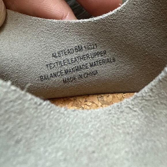 OTBT Womens Alstead Comfort Sneaker 6 Perforated Lug Rubber Outsole Gray Beige - Picture 4 of 8